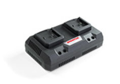 Batterien und Ladegeräte